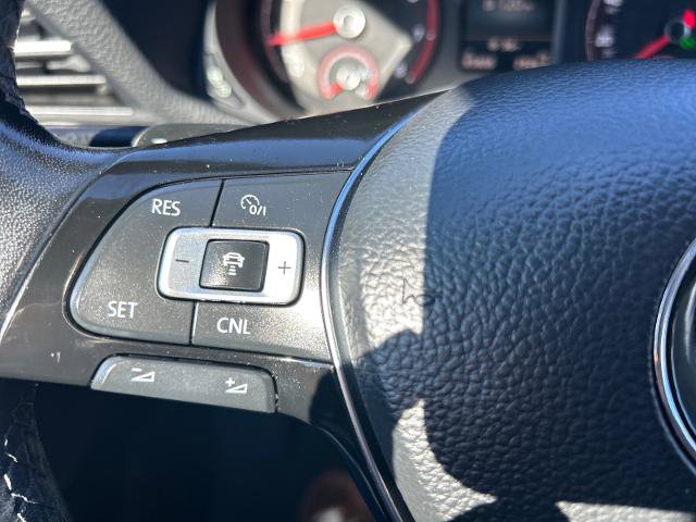 Used 2020 Volkswagen Passat 2.0T R-Line image 21