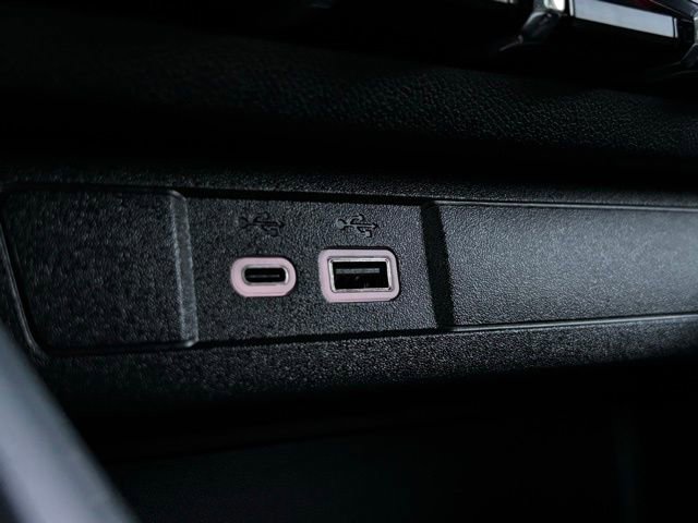 Used 2023 Chevrolet Colorado LT w/ LT Convenience Package image 40