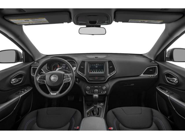 Used 2019 Jeep Cherokee Latitude w/ Popular Appearance Group FWD image 11
