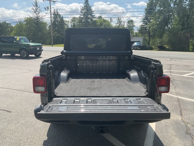 Used 2022 Jeep Gladiator Sport AWD/4WD image 10