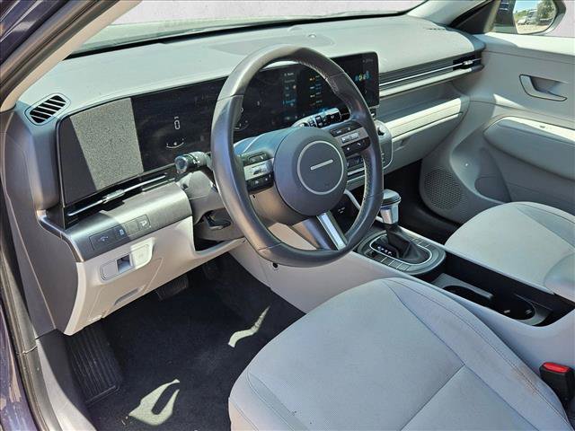 Used 2025 Hyundai Kona SEL FWD image 10