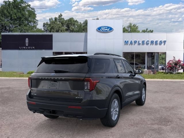 Certified 2026 Ford Explorer Active AWD/4WD image 8
