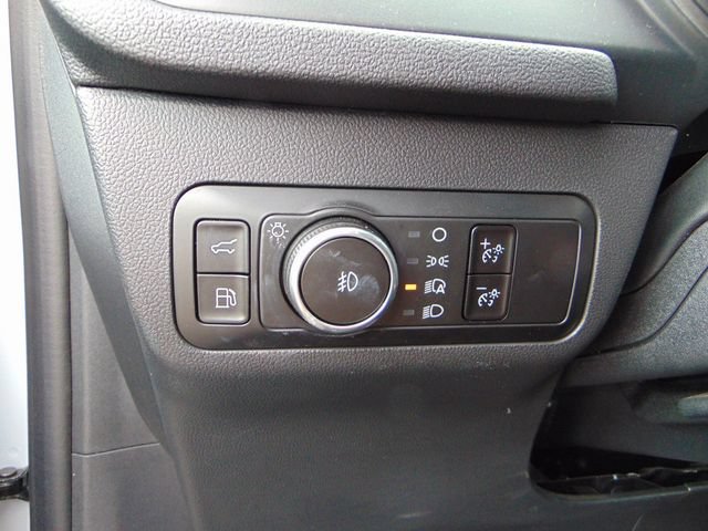 Certified 2026 Ford Escape SE FWD image 19