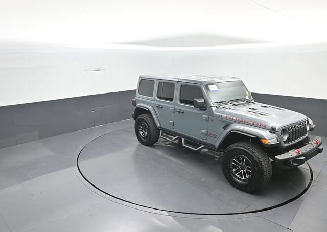 Used 2025 Jeep Wrangler Unlimited Rubicon AWD/4WD image 26
