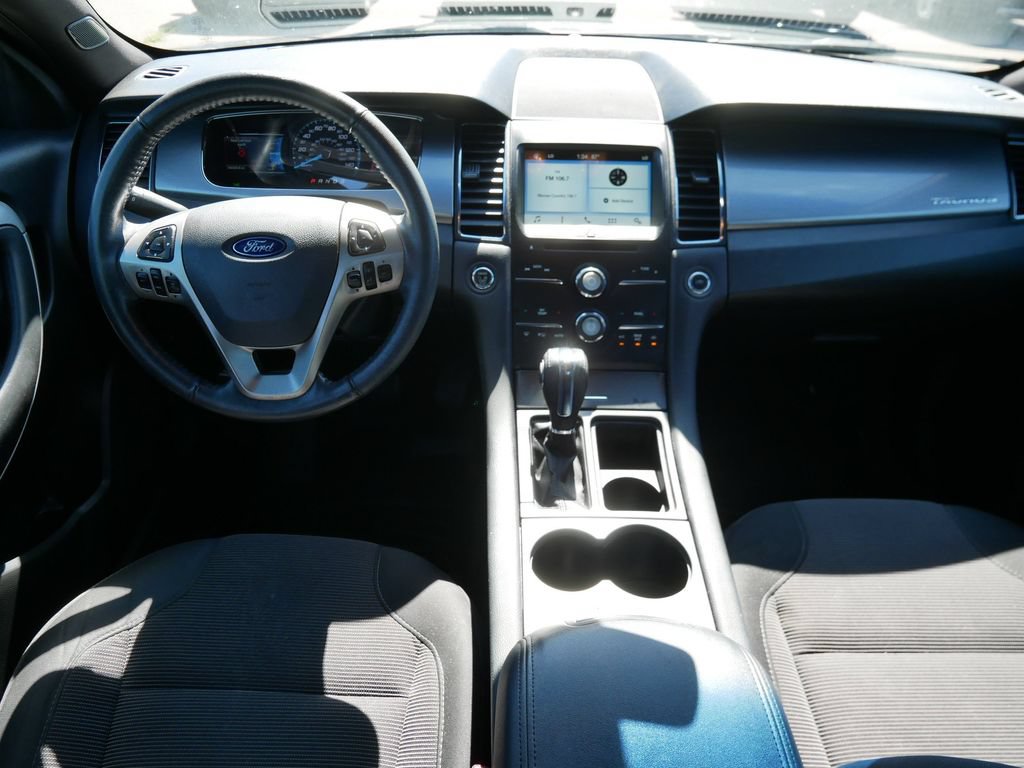 Certified 2018 Ford Taurus SEL w/ Equipment Group 201A FWD image 14