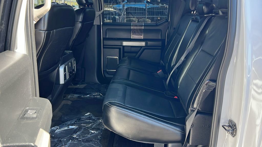 Certified 2018 Ford F250 Lariat w/ Lariat Value Package image 9