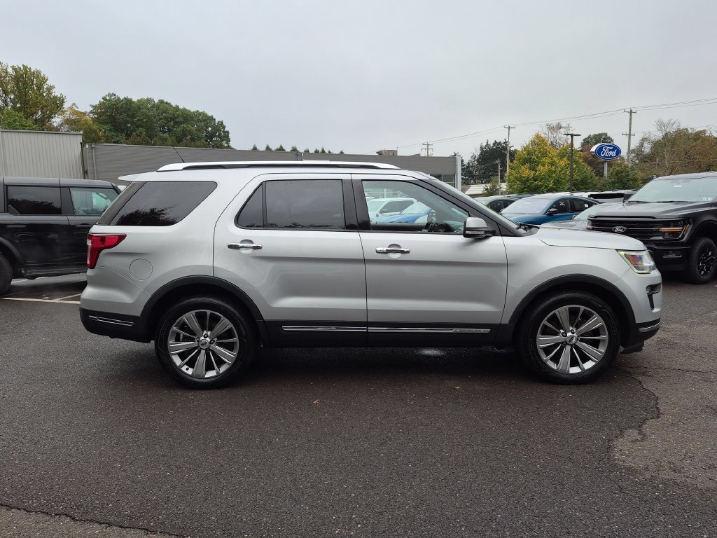 Certified 2018 Ford Explorer Limited AWD/4WD image 15