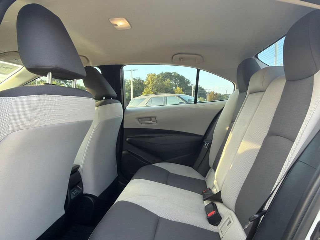 Used 2024 Toyota Corolla LE FWD image 14