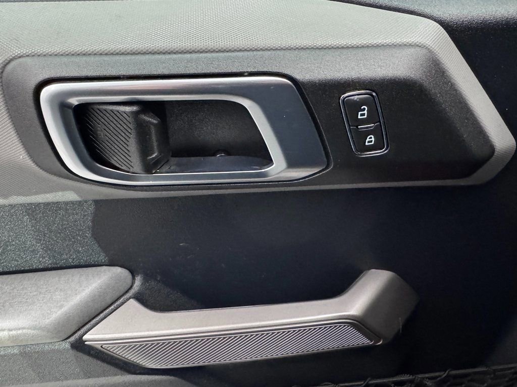 Certified 2023 Ford Bronco Black Diamond image 18