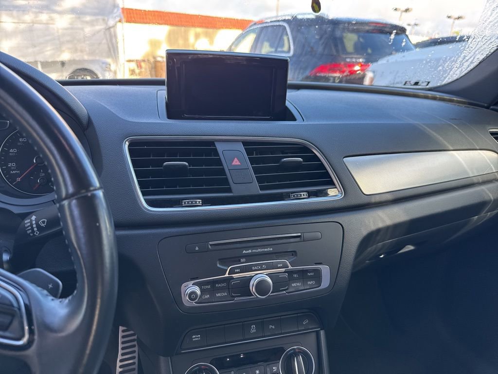 Used 2018 Audi Q3 2.0T Premium image 11