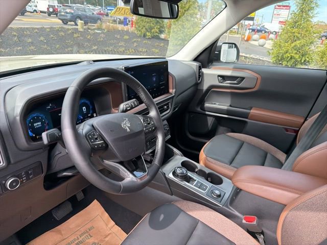 Certified 2025 Ford Bronco Sport Outer Banks w/ Outer Banks Tech Package+ AWD/4WD image 15