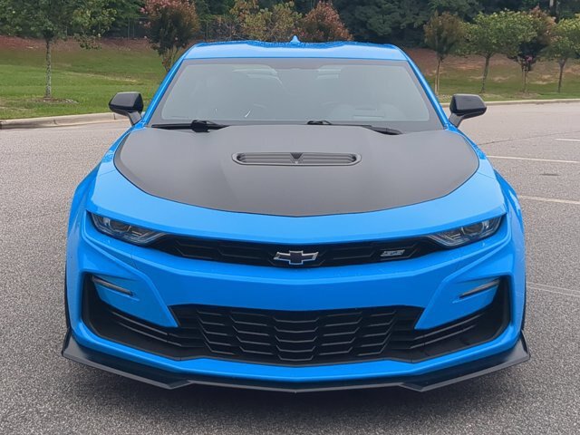 Used 2022 Chevrolet Camaro SS RWD image 9