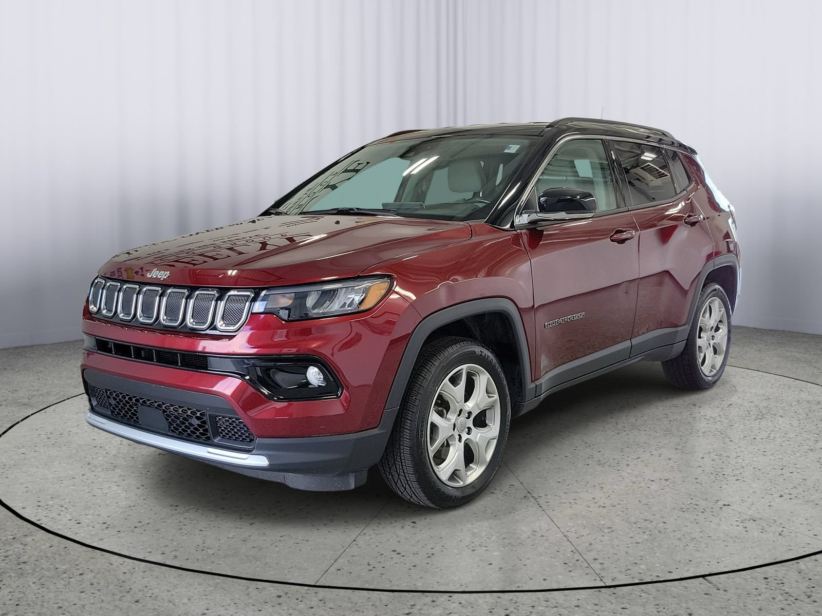 Used 2022 Jeep Compass Limited AWD/4WD image 4