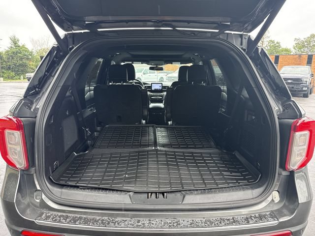 Certified 2020 Ford Explorer Limited w/ Hybrid Equipment Group 310A AWD/4WD image 24