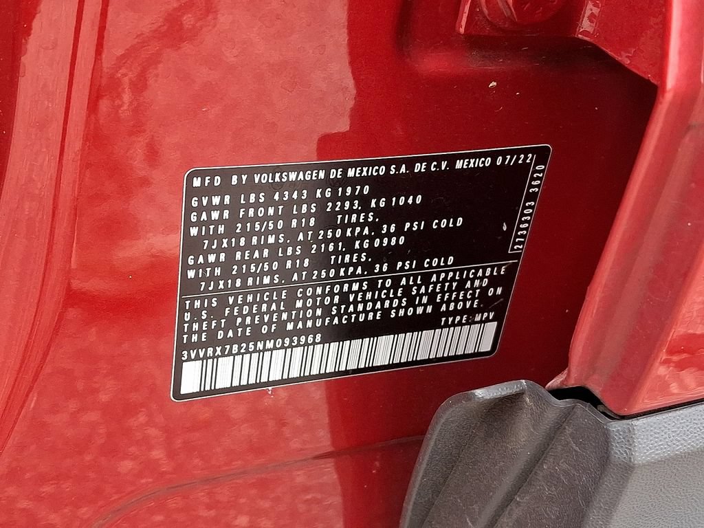 Used 2022 Volkswagen Taos SE FWD image 28