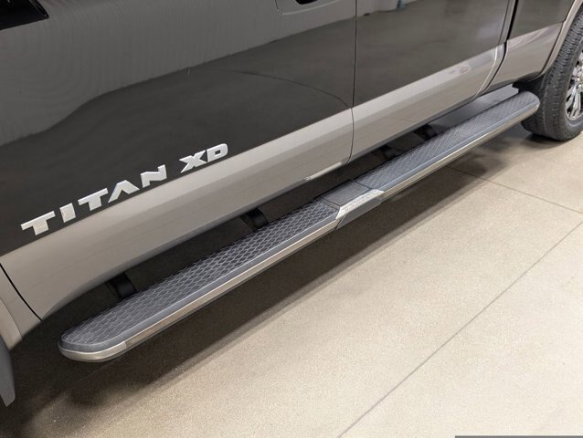 Used 2018 Nissan Titan Platinum Reserve w/ Platinum Utility Package AWD/4WD image 21
