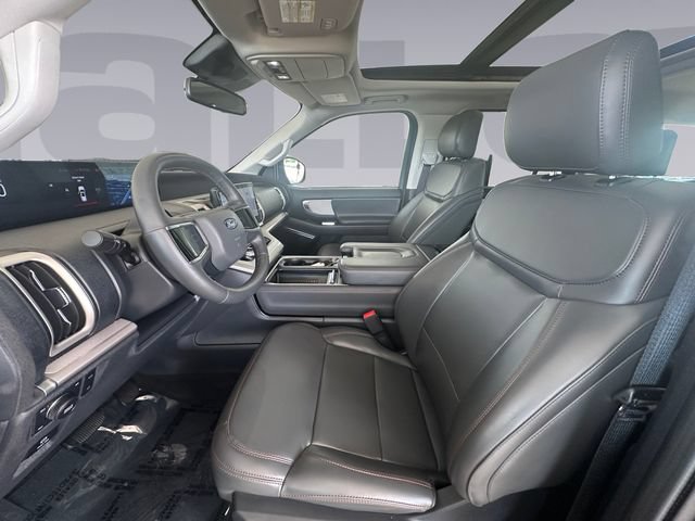 Certified 2025 Ford Expedition Active AWD/4WD image 10