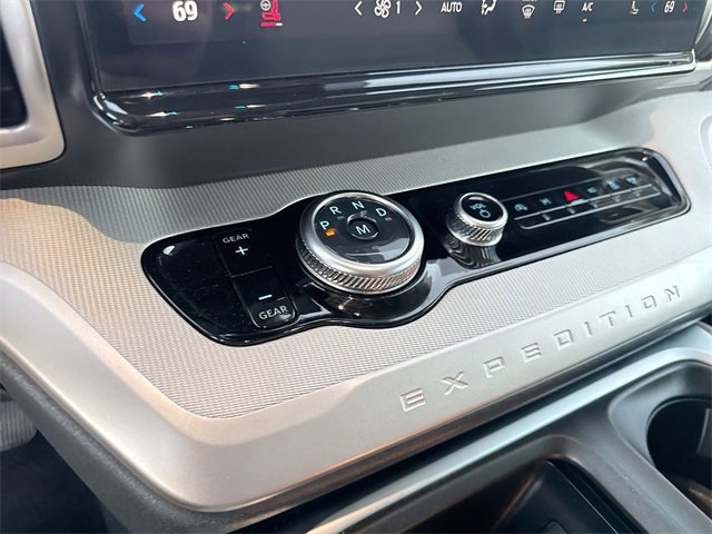 Certified 2025 Ford Expedition Max Active image 27