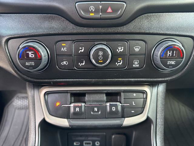 Used 2024 GMC Terrain Denali w/ Denali Premium Package image 16