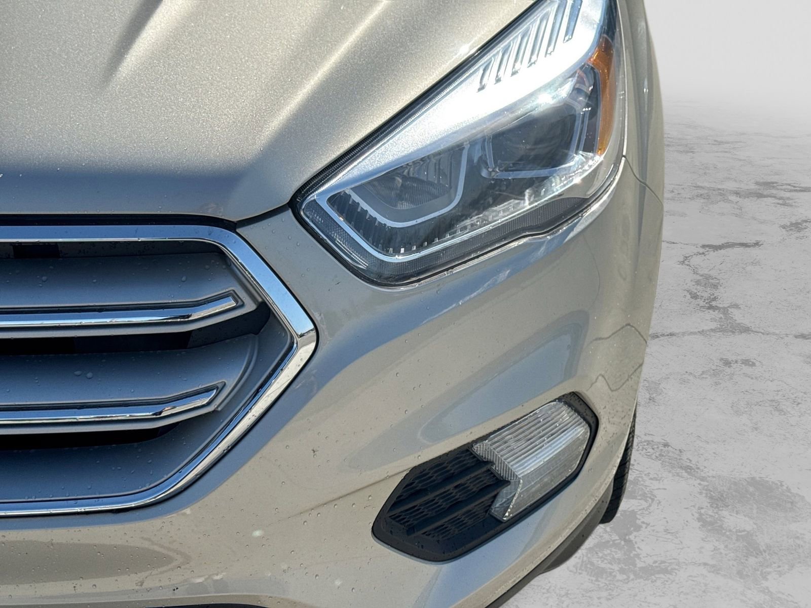 Certified 2018 Ford Escape SEL AWD/4WD image 12