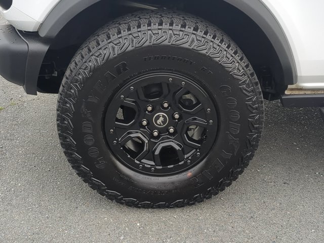 Certified 2025 Ford Bronco Badlands AWD/4WD image 11