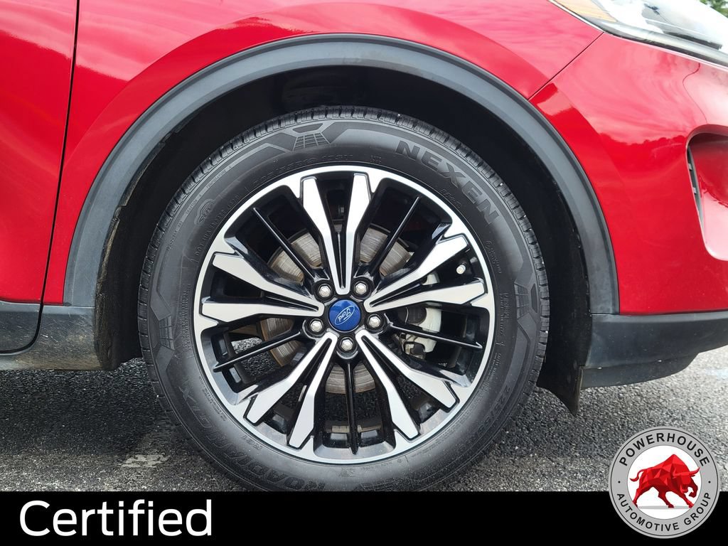 Certified 2022 Ford Escape SE w/ SE Sport Appearance Package FWD image 12