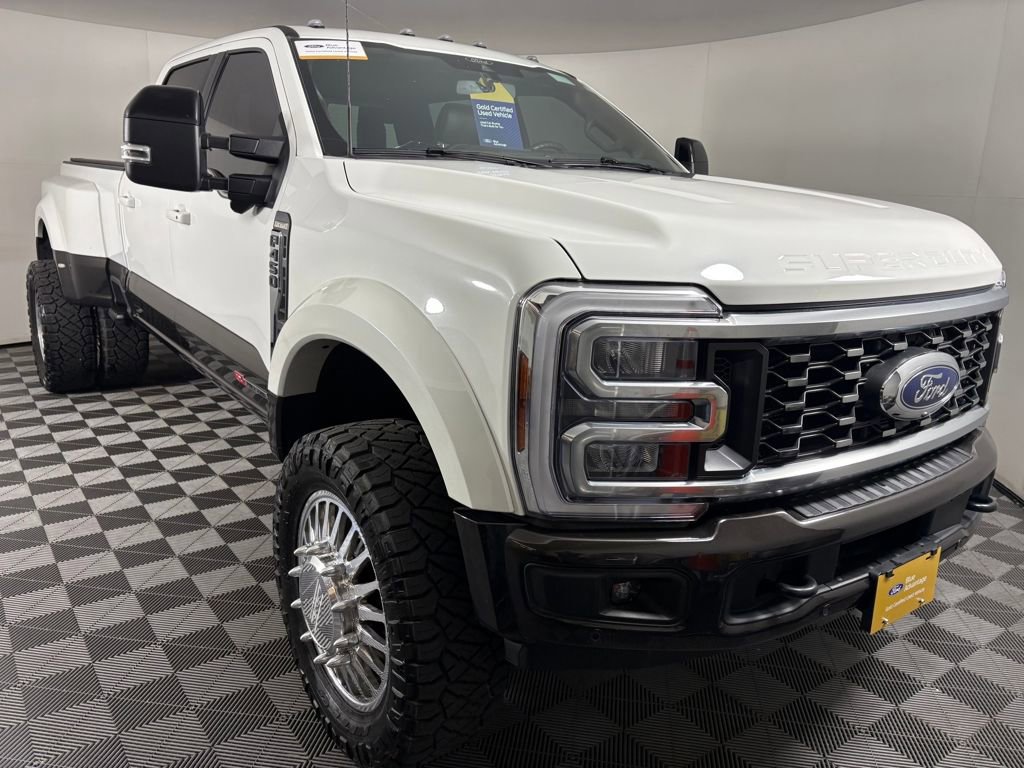 Certified 2025 Ford F450 King Ranch w/ FX4 Off-Road Package image 7