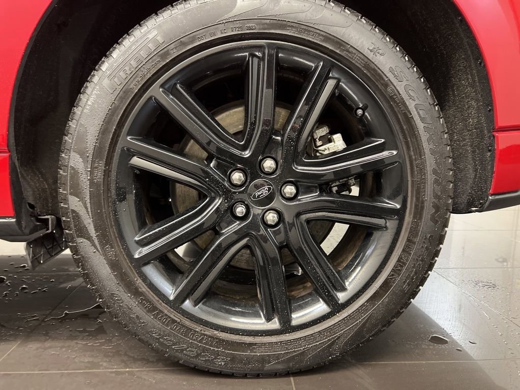 Certified 2024 Ford Edge ST-Line AWD/4WD image 7