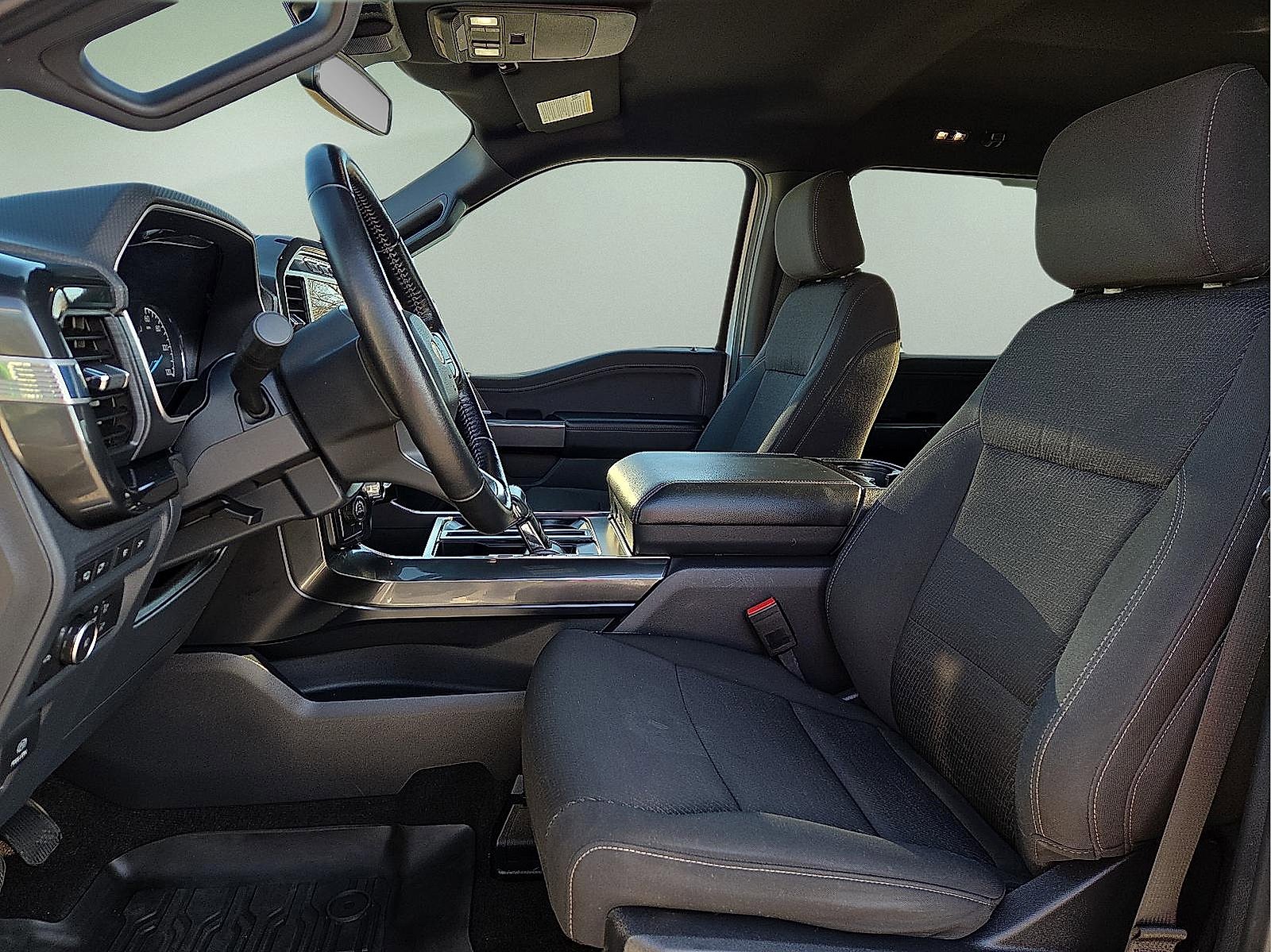 Certified 2022 Ford F150 XLT w/ Equipment Group 302A High image 14