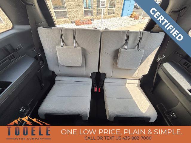 Used 2025 Toyota 4Runner SR5 AWD/4WD image 33
