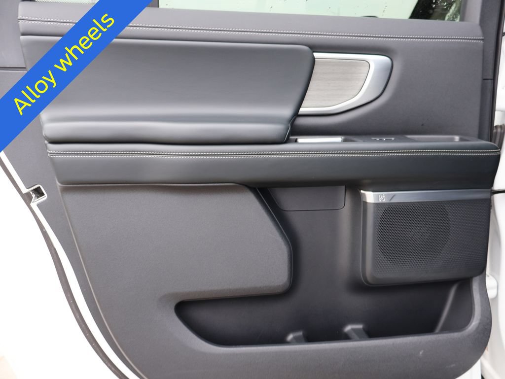 Certified 2025 Ford Expedition Max Platinum AWD/4WD image 19