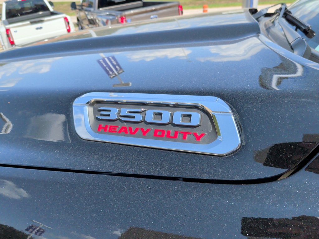 Used 2026 RAM 3500 Tradesman AWD/4WD image 31
