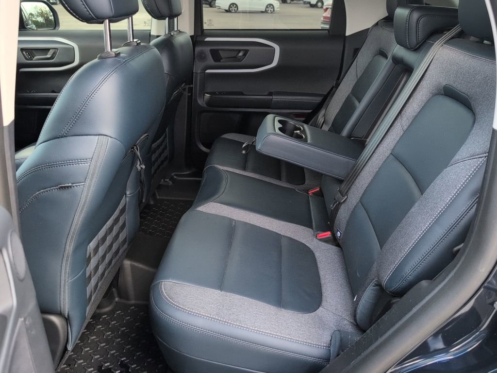 Certified 2022 Ford Bronco Sport Outer Banks w/ Tech Package image 12