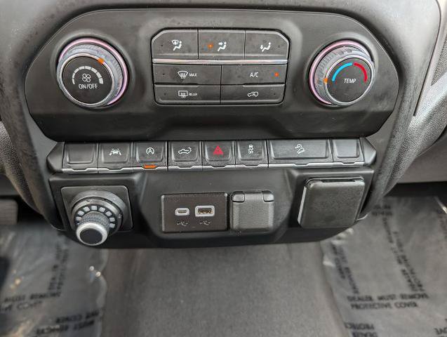 Used 2022 Chevrolet Silverado 1500 Custom Trail Boss w/ LPO, Dark Essentials Package AWD/4WD image 19