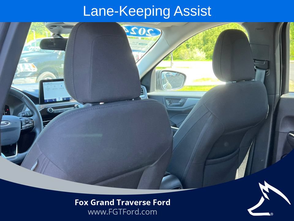 Certified 2024 Ford Escape Active AWD/4WD image 30