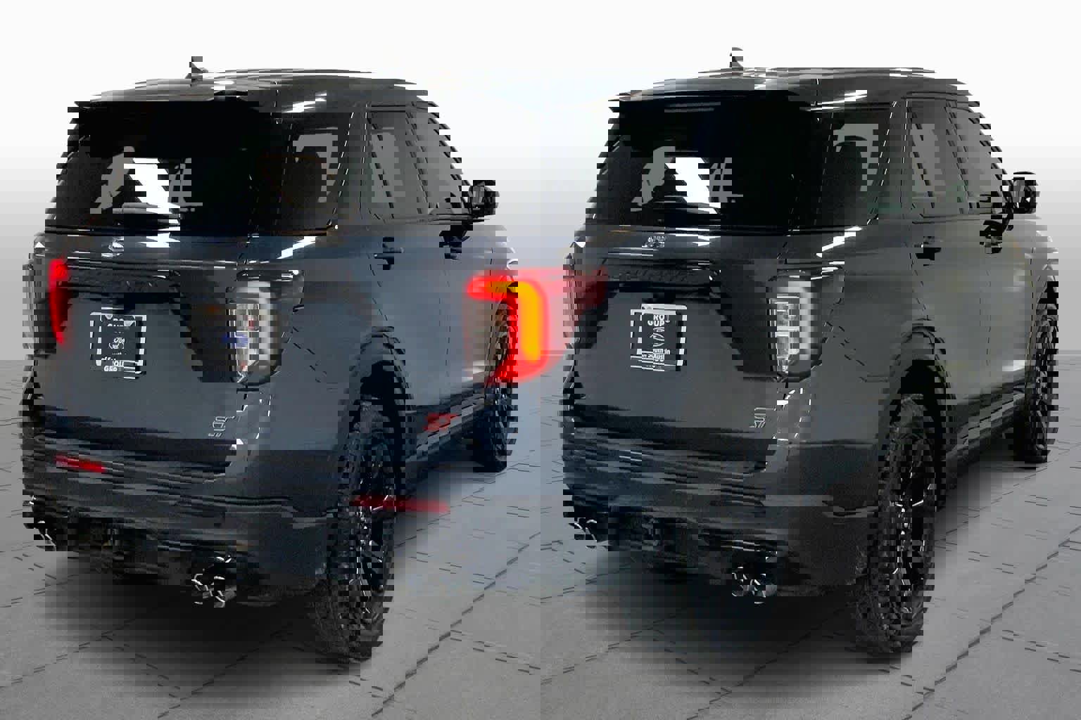 Certified 2022 Ford Explorer ST w/ Equipment Group 401A image 12