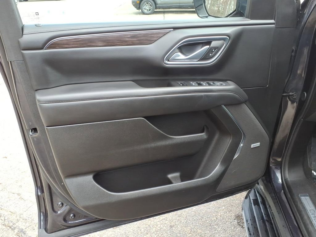 Used 2024 Chevrolet Tahoe LT image 22