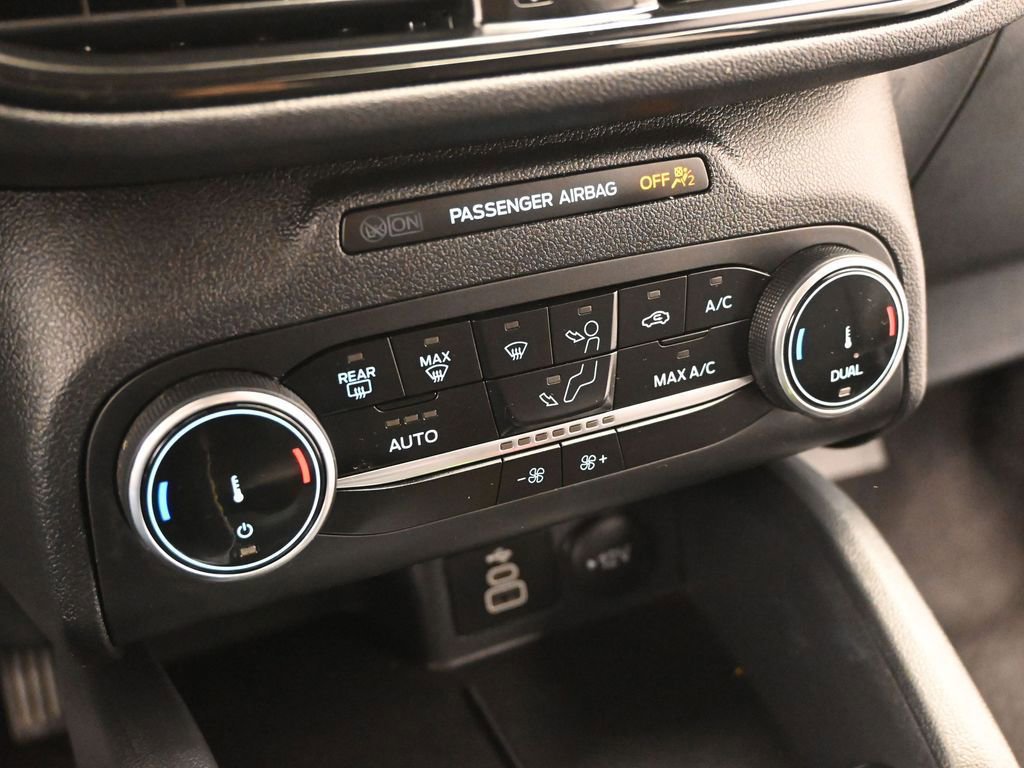 Certified 2025 Ford Escape ST-Line AWD/4WD image 25