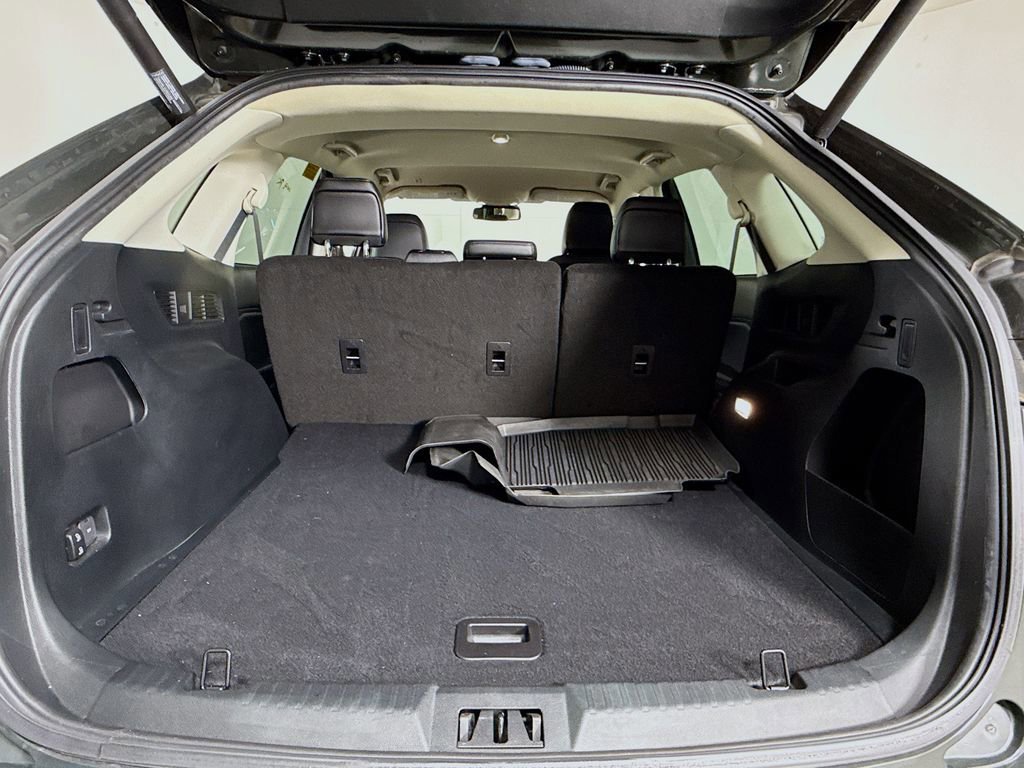 Certified 2022 Ford Edge SEL w/ Convenience Package image 25