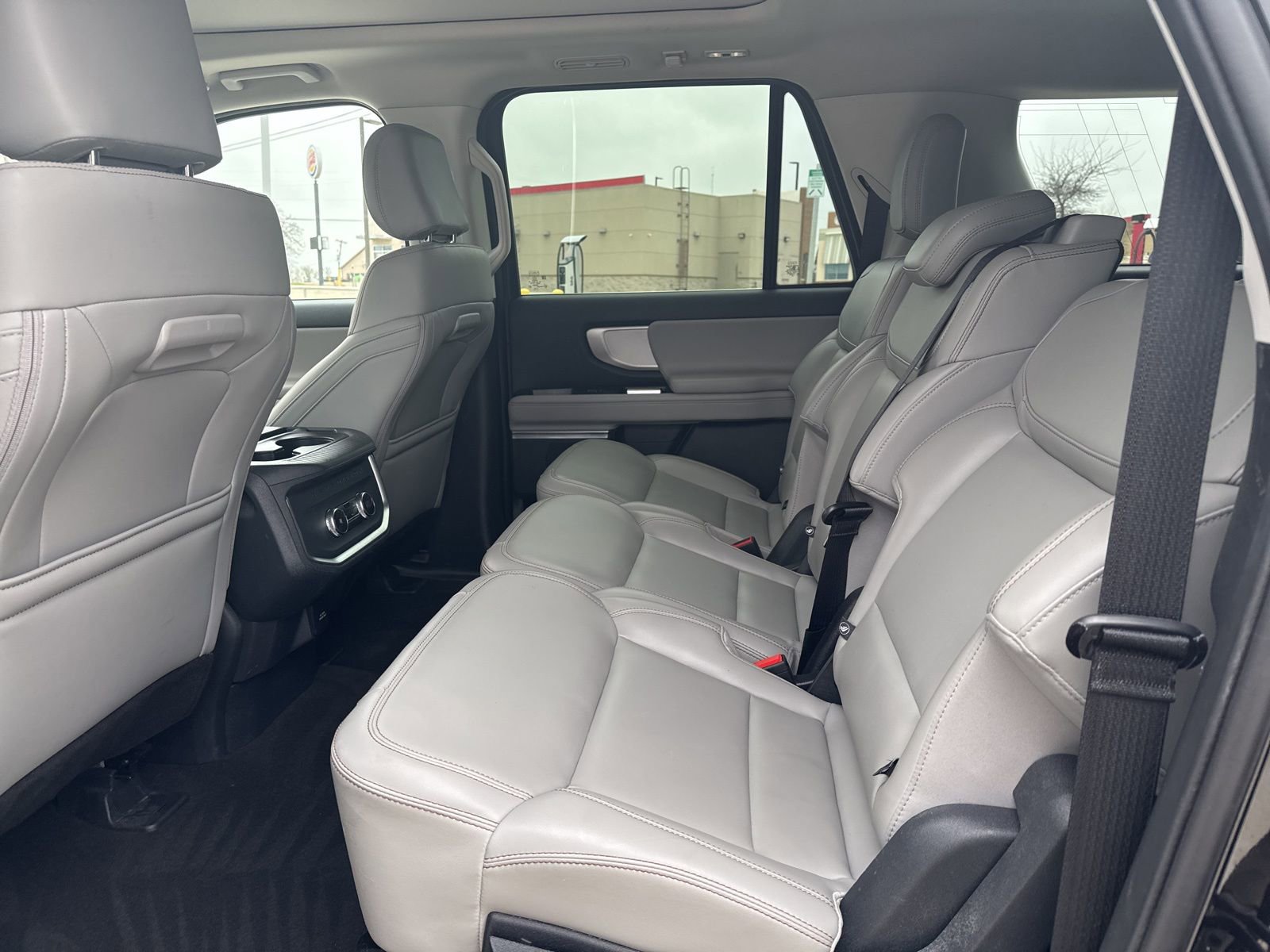 Certified 2025 Ford Expedition Max Active image 9