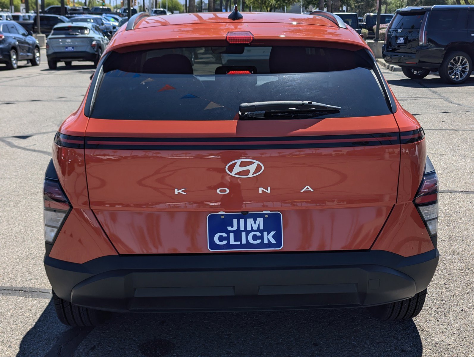 Used 2025 Hyundai Kona SEL FWD image 3