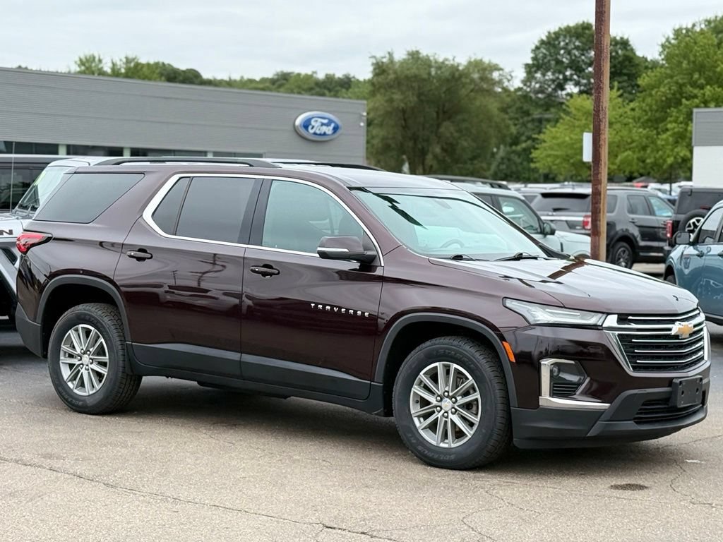 Used 2023 Chevrolet Traverse LT AWD/4WD image 28