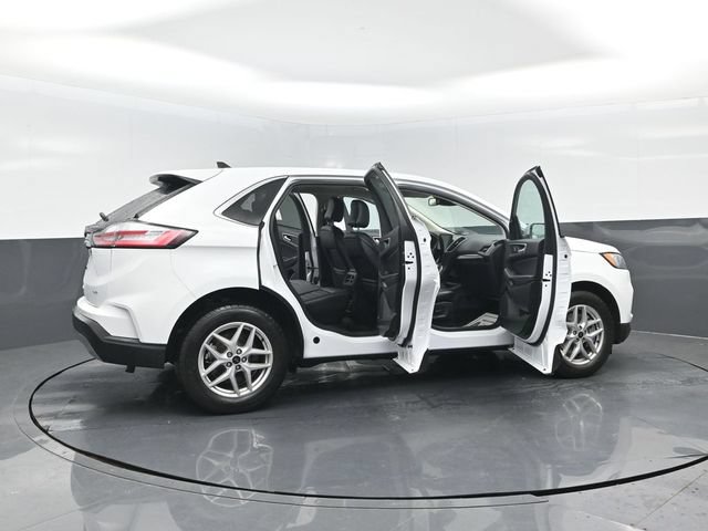 Certified 2024 Ford Edge SEL w/ Convenience Package AWD/4WD image 26