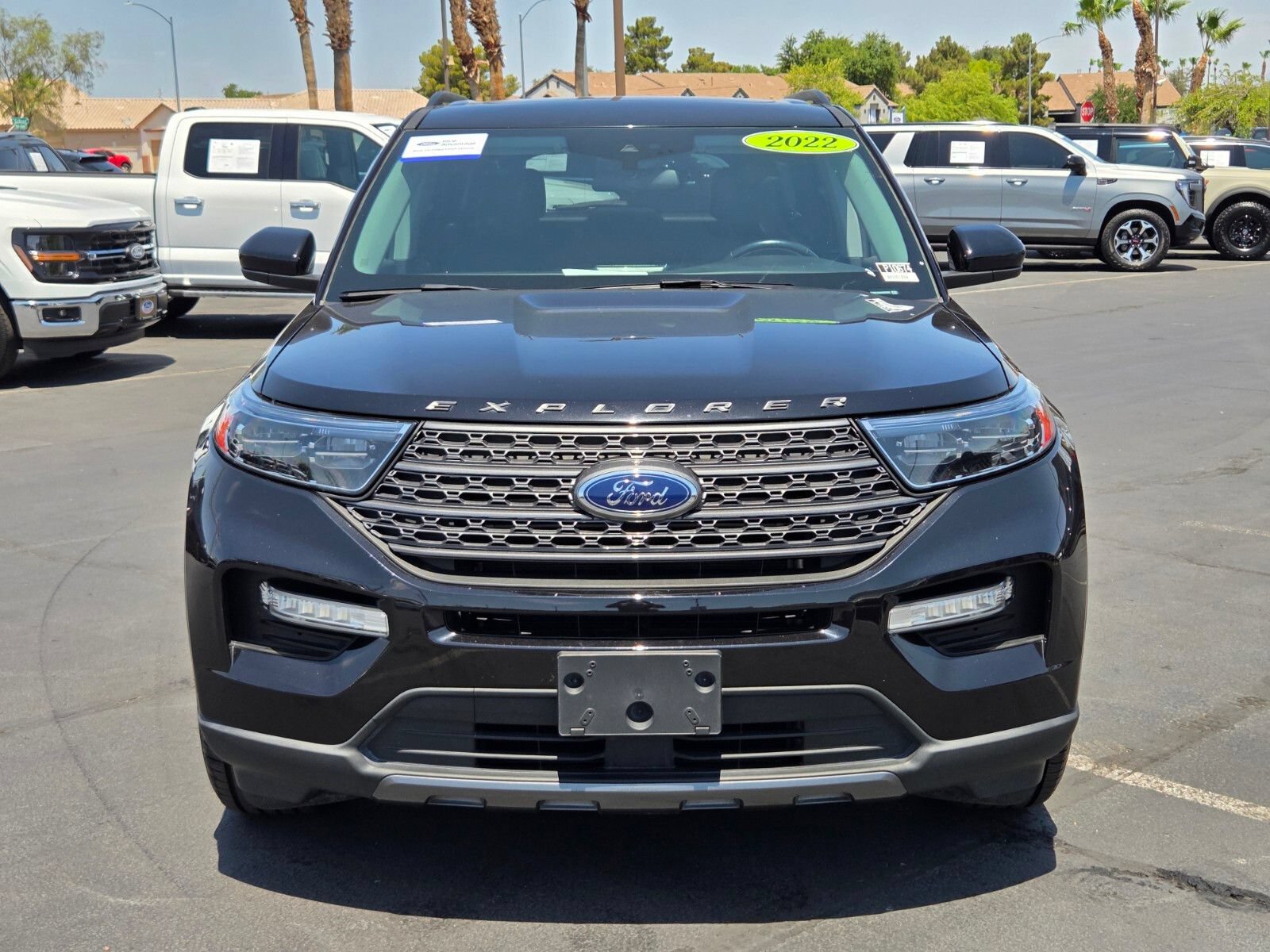 Certified 2022 Ford Explorer XLT w/ Equipment Group 202A RWD image 8