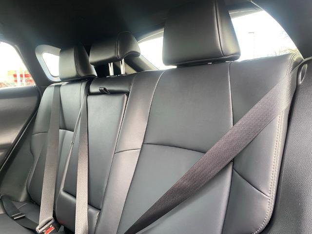 Used 2023 Toyota Venza Nightshade image 28