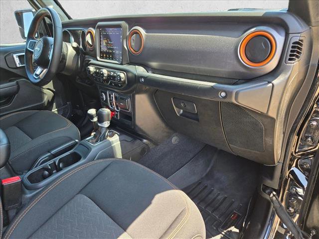 Used 2023 Jeep Gladiator Mojave w/ LED Lighting Group AWD/4WD image 22