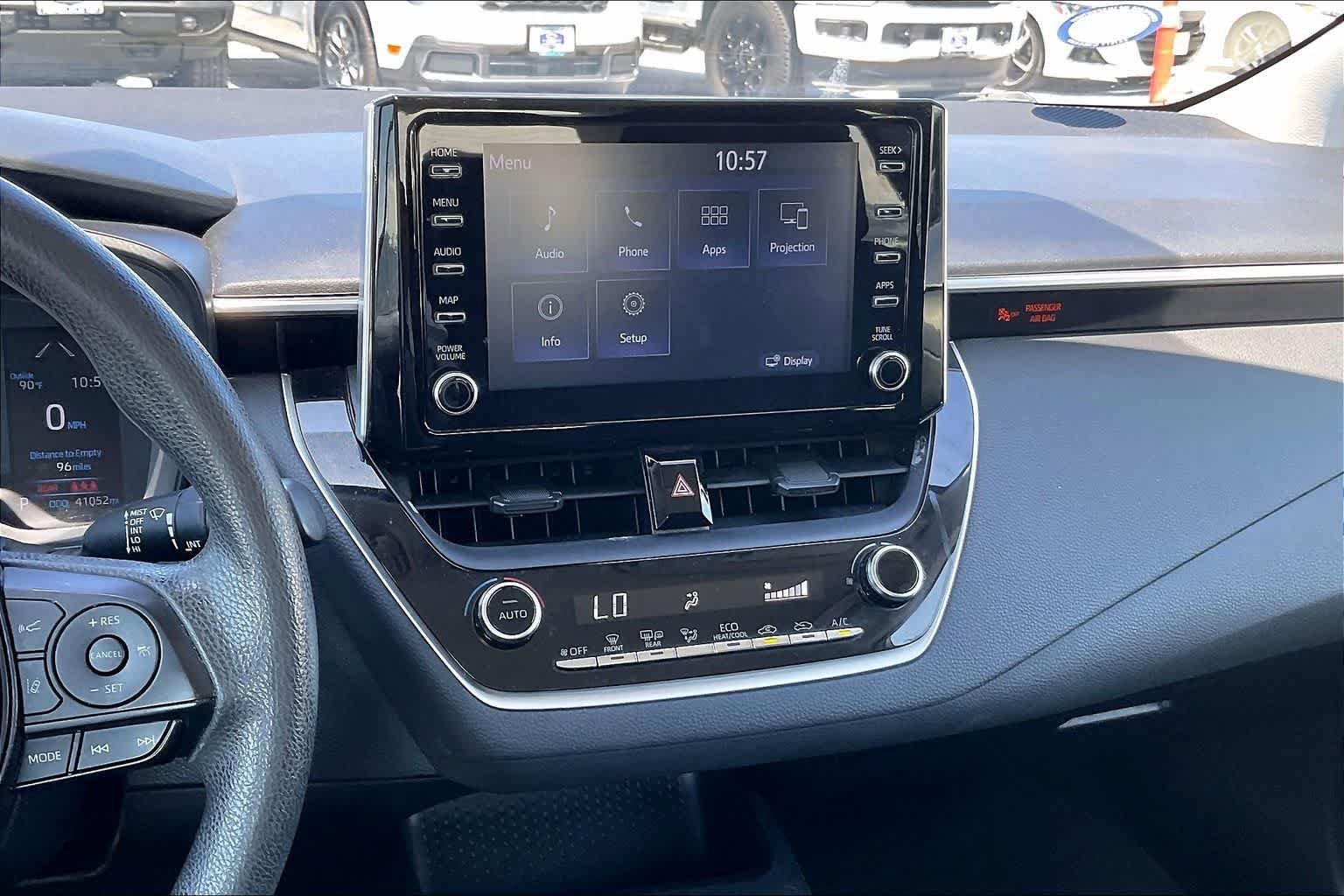 Used 2021 Toyota Corolla LE FWD image 15