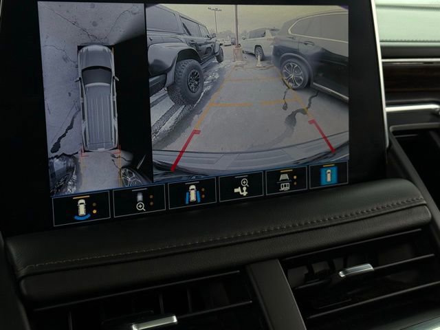 Used 2021 Chevrolet Suburban High Country image 19