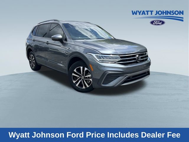 Used 2023 Volkswagen Tiguan S w/ Driver Assistance Package FWD image 1