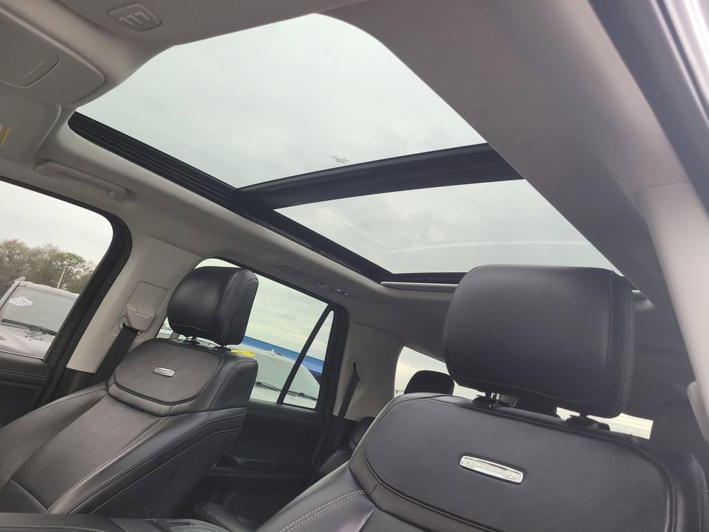 Certified 2025 Ford Expedition Max Platinum image 23